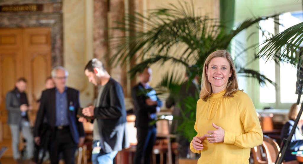 Startseite Florence Brenzikofer